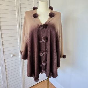 Chic Ruff‎ Brown Ombre Cotton Knit Pom-Pom Cape Shawl One Size Boho Elegant Cozy